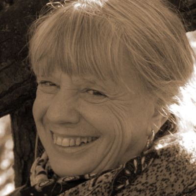 Edith Wolter Simon